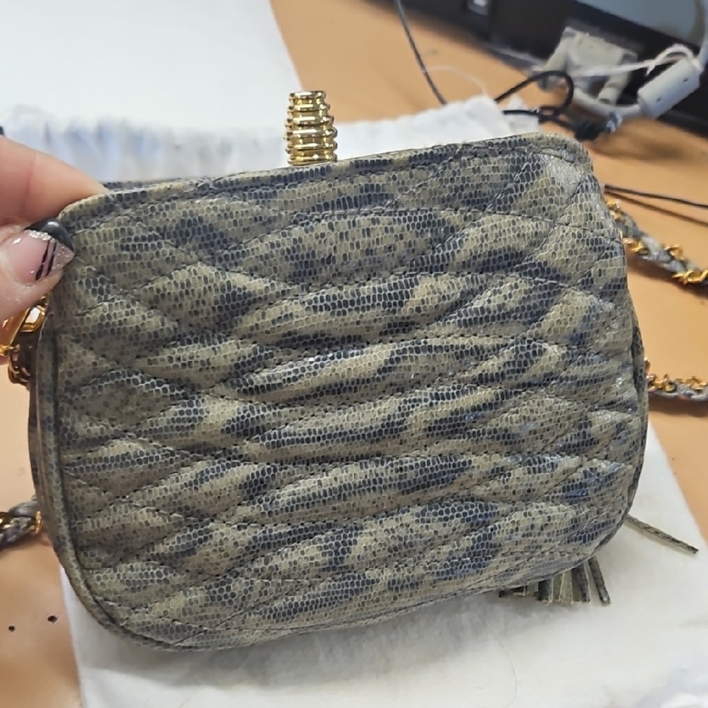 Quilted Snake-Texture Crossbody Bag in Beige and Gray